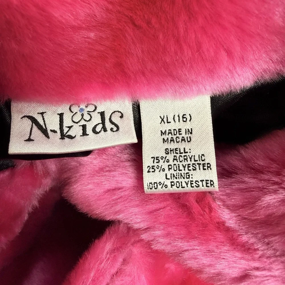 Hot Pink Faux Fur Coat Girls‎  lining Size XL/(16) Super Soft 75% ACRYLIC.